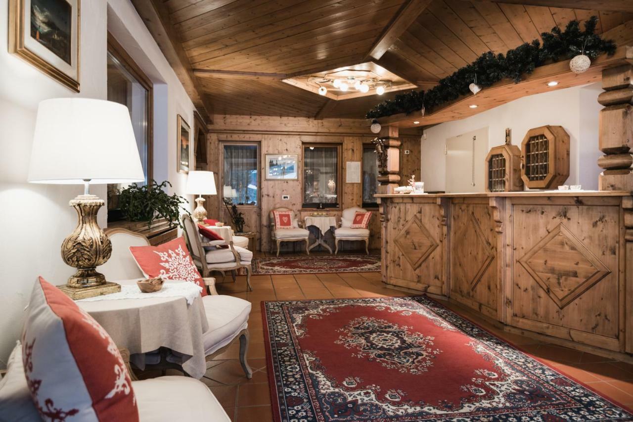 Laguscei Dolomites Mountain Hotel Арабба Екстер'єр фото
