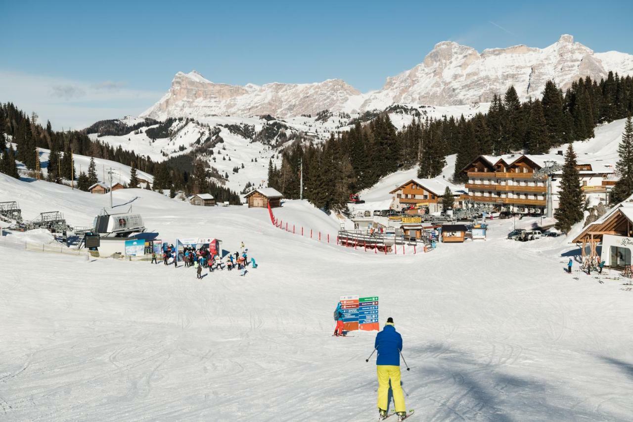 Laguscei Dolomites Mountain Hotel Арабба Екстер'єр фото
